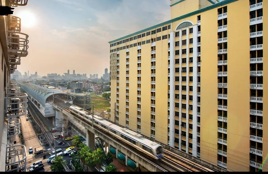 Nasa Bangkok - Airport Rail Link Ramkhamhang-1